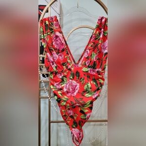 Zara Floral Bodysuit Size: Small